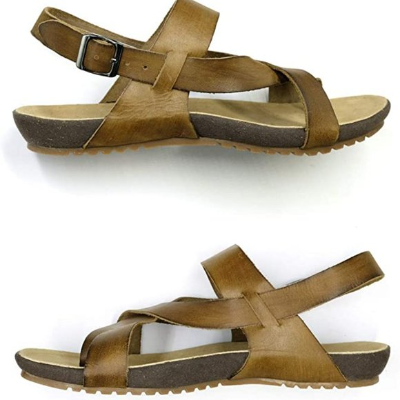 Harssidanzar Men's Genuine Leather Sandals -Khaki - Picture 2 of 7